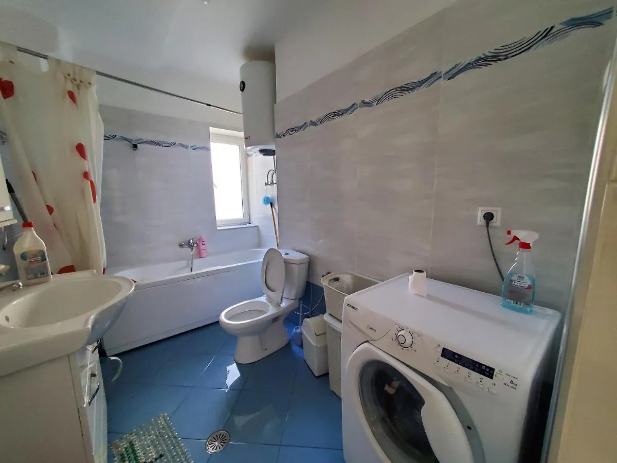 Andra Apartment Sarande